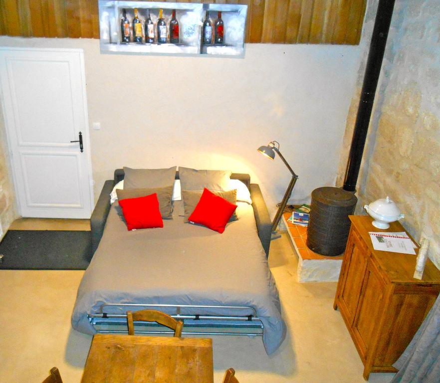 Bed and Breakfast Sous Les Marronniers Petit-Palais-et-Cornemps Экстерьер фото
